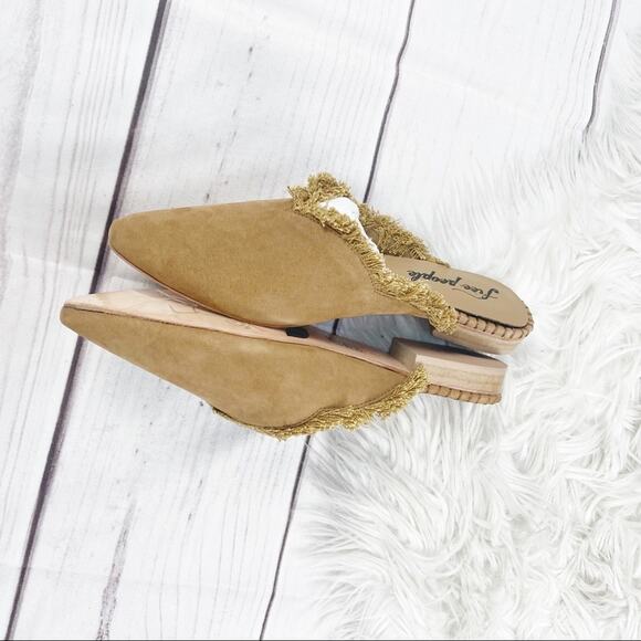 Free People Women's Leather Newport Flat with Fringe Detail in Tan Size 41‎ - Picture 4 of 8